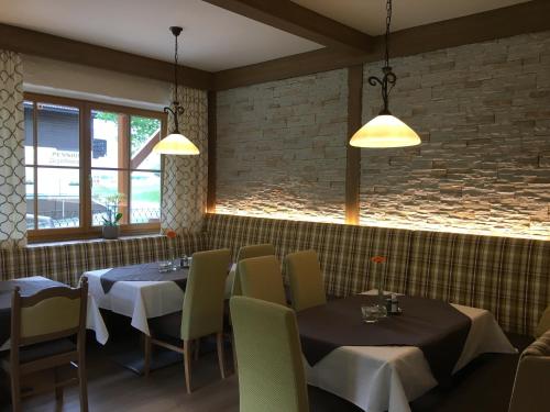 Restaurant, Gasthof Botenwirt in Faistenau