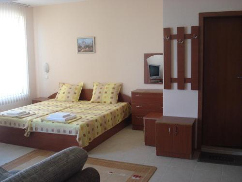 Studio with Sea View image 6