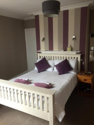 1 double bed