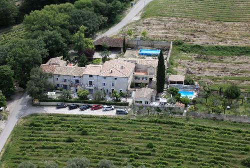 Le Saint Victor Hotel de charme Mirabel-aux-Baronnies