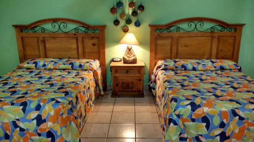 Hotel Hacienda Bugambilias Stop at Hotel Hacienda Bugambilias to discover the wonders of La Paz. The hotel offers guests a range of services and amenities designed to provide comfort and convenience. Facilities like free Wi-Fi 