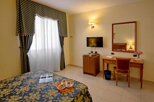 Hotel Centro Di Spiritualità Padre Pio - image 2