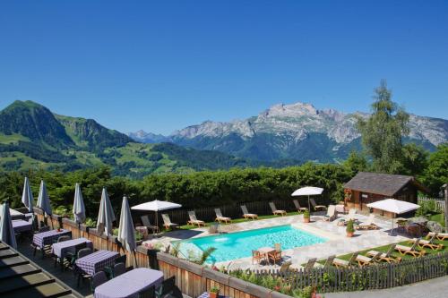 Les Chalets-Hôtel de la Croix-Fry - Hotel - Manigod