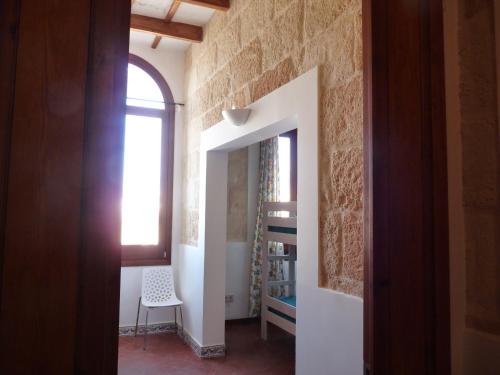 Hostel Menorca - image 2