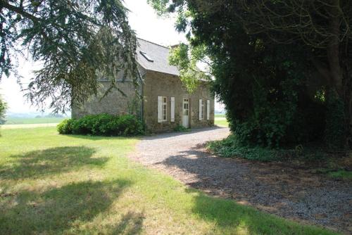 Maison de 3 chambres avec jardin amenage et wifi a Jugon les Lacs - Location saisonnière - Jugon-les-Lacs-Commune-Nouvelle