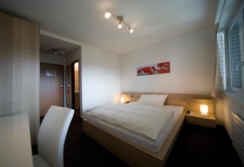 Hôtel Oasis - image 5