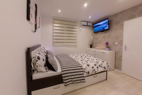 Apartments Aida - image 11