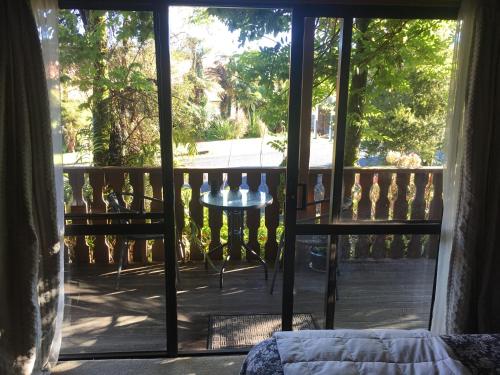 Erkély/terasz, Fox Glacier Lodge in Fox Glacier