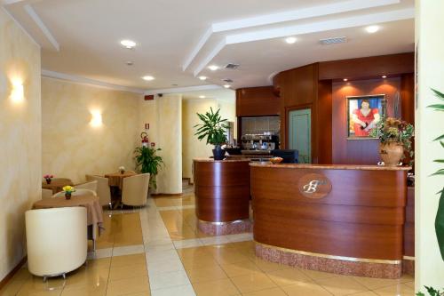 Hotel Palm Beach B&B SEA VIEW in Rimini