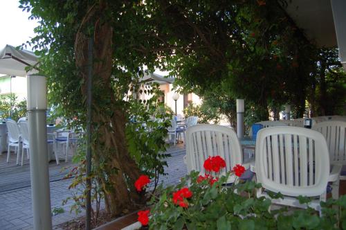 Hotel Wally - image 11