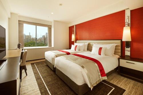 Superior Twin Room - Upper Floor - Non-Smoking image 6