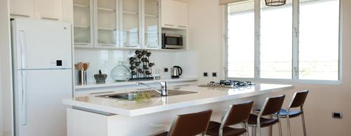 Kitchen, Eco Beach Wilderness Retreat in Broome