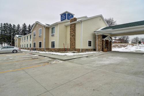 Cobblestone Hotel & Suites - Punxsutawney