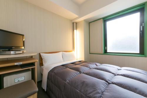Double Room with Small Double Bed - Non-Smoking