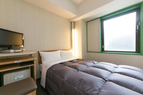 Double Room with Small Double Bed - Smoking