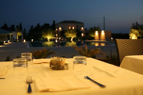 Restaurant, Hotel Villa Fanusa in Riserva Naturale