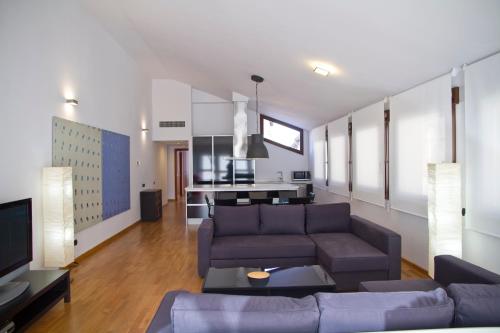 Apartamentos Turisticos Torico Amantes - image 2