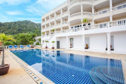 Manuae Condo 201 Phuket