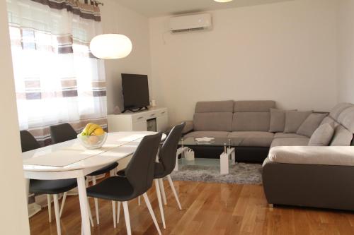 Apartment Mario