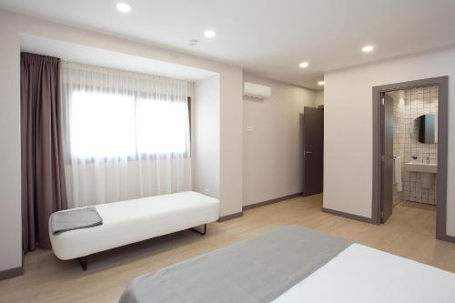 Apartamentos Ribera Apartamentos Ribera is conveniently located in the popular Parque de lAiguera area. The property features a wide range of facilities to make your stay a pleasant experience. Service-minded staff will