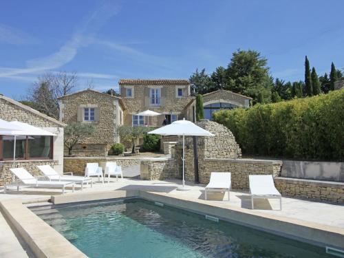 Spacious villa in Apt with Swimming Pool gîte à louer Apt