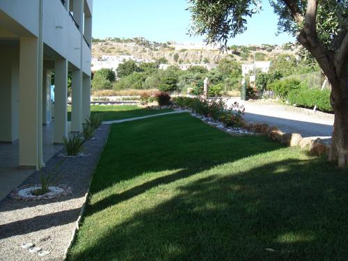 Sifis Studios Pefkos - image 8