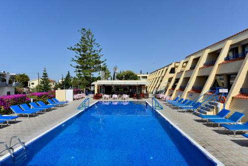 Napa Prince Hotel Apts - image 5