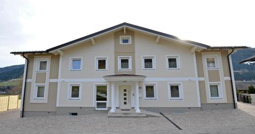Sunshine Apartments - Great Mountain View - image 7