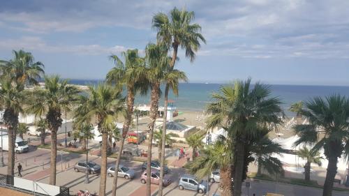 Apartment with Sea View image 10