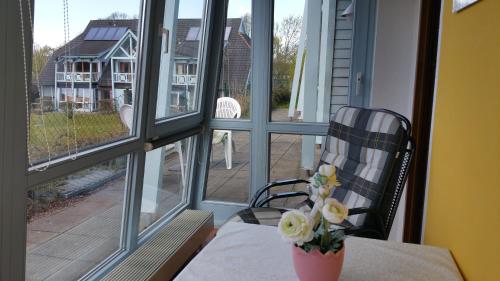 Facilities, Ferienwohnung Granitzblick 3 mit Wintergarten und Seeblick in Altensien
