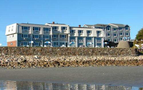 Cutty Sark Motel - image 3