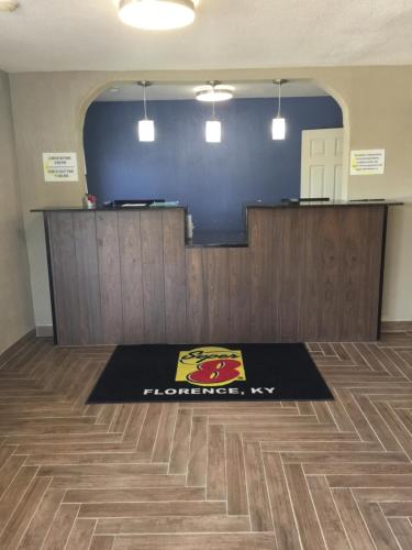 Buitenkant, Super 8 by Wyndham Florence in Florence