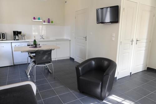 บริการและสิ่งอำนวยความสะดวก, Aux Jardins de L'Isle in เวียน