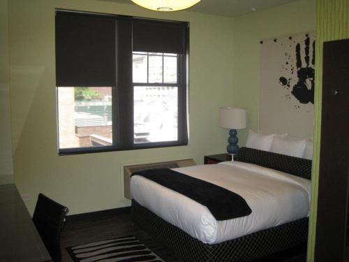 Acme Hotel Company Chicago