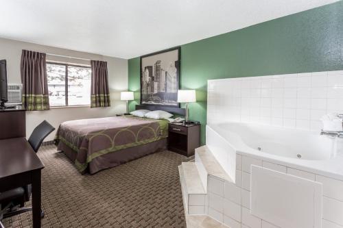 room detail thumbnail 0