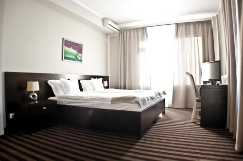 Superior Double Room with Balcony
