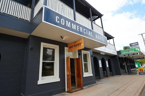 Commercial Hotel - Charters Towers
