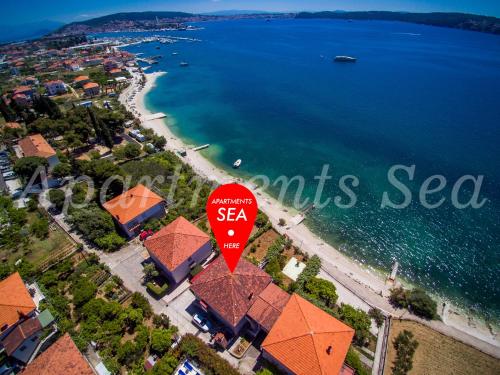 Apartments Sea 4