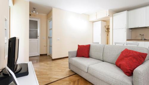 Italianway-Lazzaro Palazzi - main image