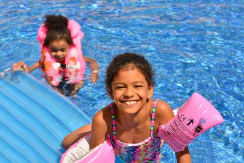 Napa Prince Hotel Apts - image 13