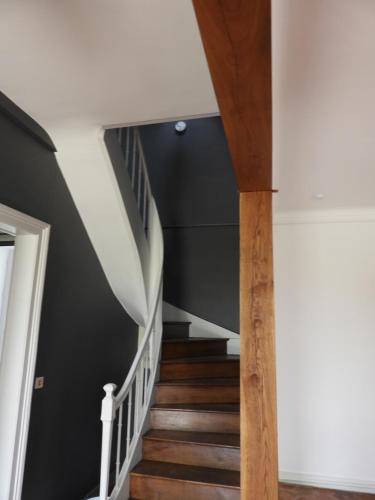 Bellevue in เฌอเนอวิต แทรฟ คูโนลต์