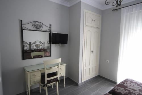 Hostal Roma - image 3