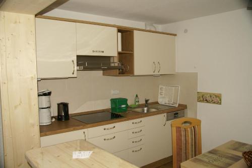 One-Bedroom Apartment image 10