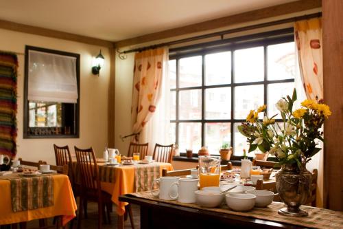 Essen und Erfrischungen, Weisserhaus in Puerto Varas