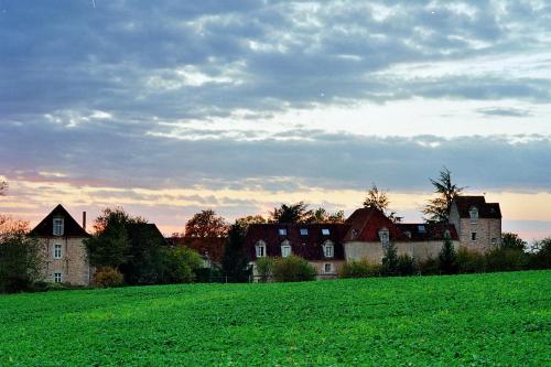 Utvendig, Château de Montramé (Chateau de Montrame) in Provins