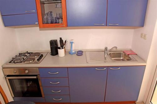 Holiday home Buratovic in Hvar