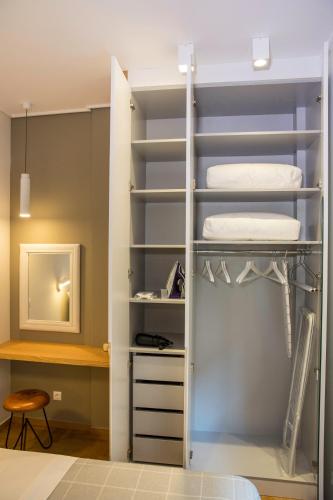 Skoufa Apartment - image 7