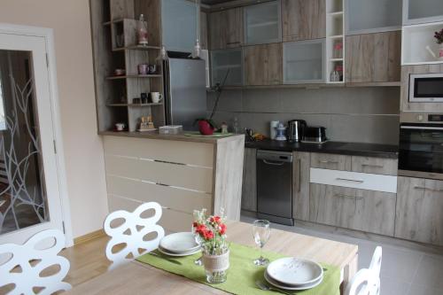 Apartment Orchid House - image 6