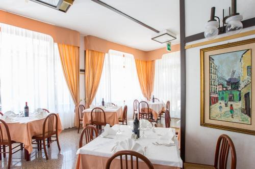Hotel Mediterraneo - image 14
