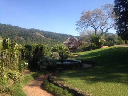 Garden, Emafini Country Lodge in Mbabane